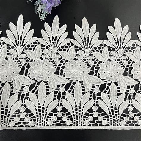 China High Quality Milk Silk Embroidered Lace Trimmings Manufacturers