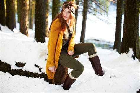 2017-03-23 - Pictures for Desktop: danielle perry wallpaper - #1859320