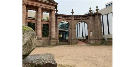 Saint Dié des Vosges Services Ouverture dune salle dactualités au