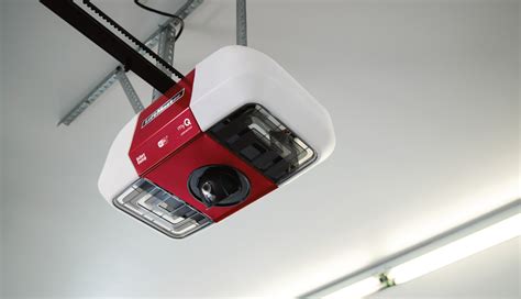 Liftmaster Introduces First Garage Door Opener With Smart Camera