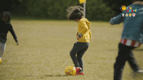 Football Skills GIFs - Get the best GIF on GIPHY