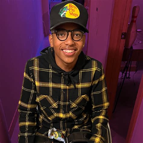 091 Elijah Smith 125 Humans Of Gillette