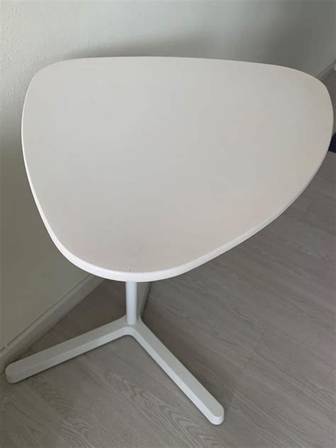 Small Ikea Svartasen Triangular Side Table Triangular Furniture