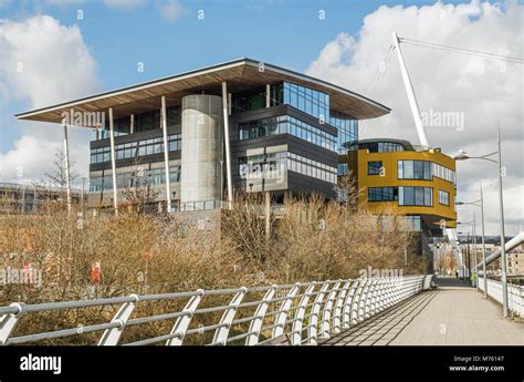 Newport Wales City Hi Res Stock Photography And Images Alamy