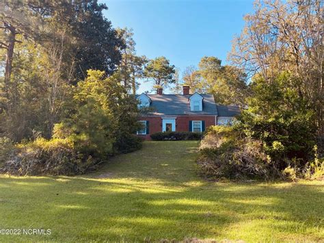 Laurel Hill, NC Real Estate - Laurel Hill Homes for Sale | realtor.com®