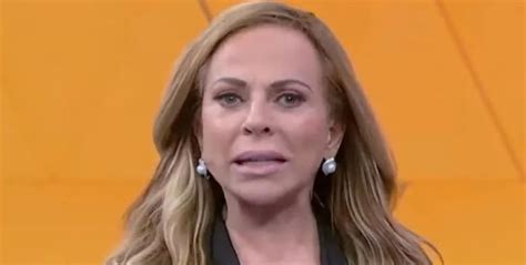 Após Sair Do Sbt Christina Rocha Manda Recado Para Filha De Silvio Santos