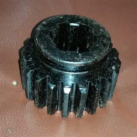 Round Carbon Steel Sliding Gear Kme1000 For Industrial At Rs 2000