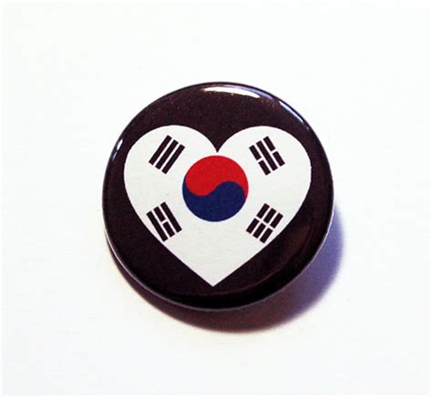 South Korea Pin Pinback Buttons Lapel Pin I Love South Korea South