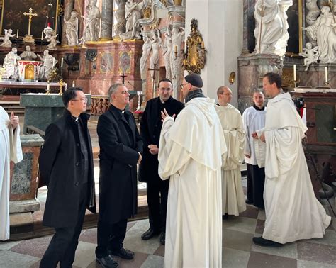 Besuch von Nuntius Eterović Maria Friedenshort