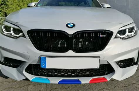 EXKLUSIVE PERFORMANCE AUFKLEBER Stoßstange vorne BMW M2 M2 Competition