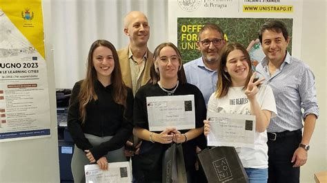 Al Sigismondi Di Nocera Consegnate Le Borse Di Studio Della