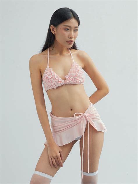 Dune De Label L Set Bikini M Nh C T D Y M U H Ng Pastel Floral Bikini Shopee Vi T Nam