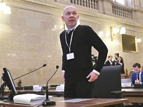 Verhandlungstag Im Grasser Prozess Nach Kurzer Zeit Beendet Sn At