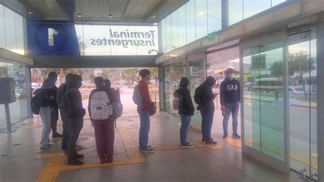 Alumnos UABC – En Linea BC