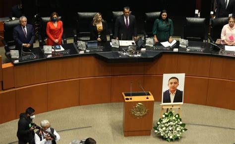 Diputados Guardan Minuto De Silencio Por Linchamiento En Puebla