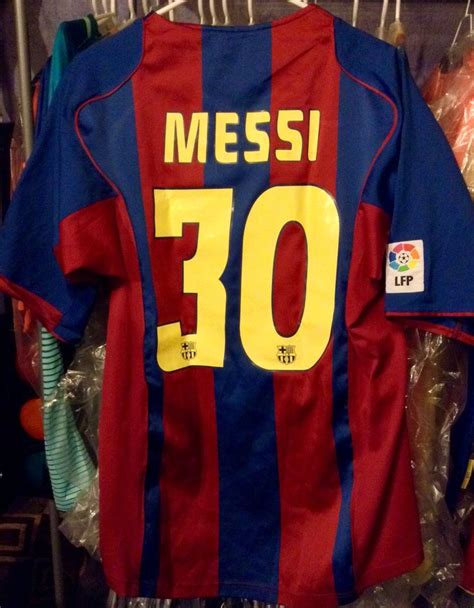 Lionel Messi-Barcelona 2004-2005 Liga Debut