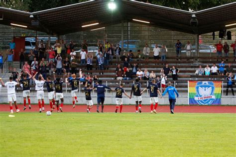 Phönix gegen VfB Lübeck Das große Chaos um das Stadtderby nur einer