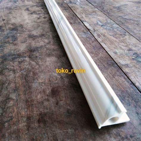 Jual BARU Kuku Macan Plastik Pvc Tile Trim Corner Trim Bon Bon Pvc