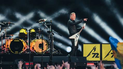Heres Metallicas Setlist From The First Night Of Their Kerrang