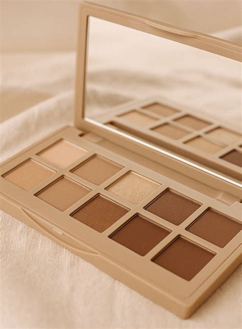 Berinist Colors Matte Eyeshadow Palette High Pigmented Natural Nude