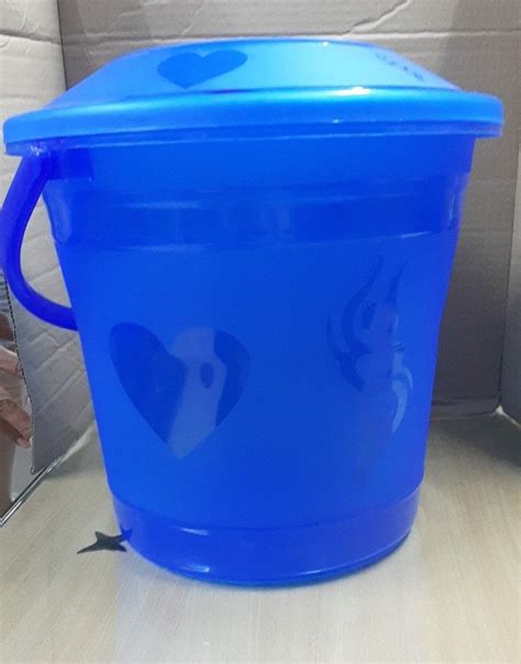 Multicolor Polypropylene Jio Bucket With Lid For Household At Best