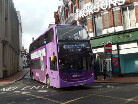 SN61BCX Reading Buses Purple 17 226 Matt S Transport Photography Flickr