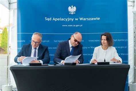 LEGIONOWO Nowy budynek Sądu i Prokuratury coraz bliżej podpisano umowę