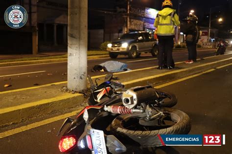 Muere Motorista Tras Accidente En Zona 10