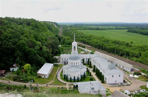 Успенский Дивногорский мужской монастырь, Дивногорский Монастырь ...