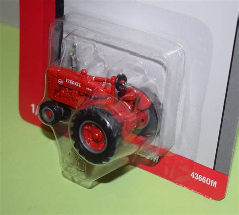 ERTL 1/64 Scale Farmall MD Tractor | #4567370104