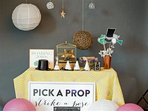 How To Set Up A Diy Photo Booth With Props And Backdrop Hgtv