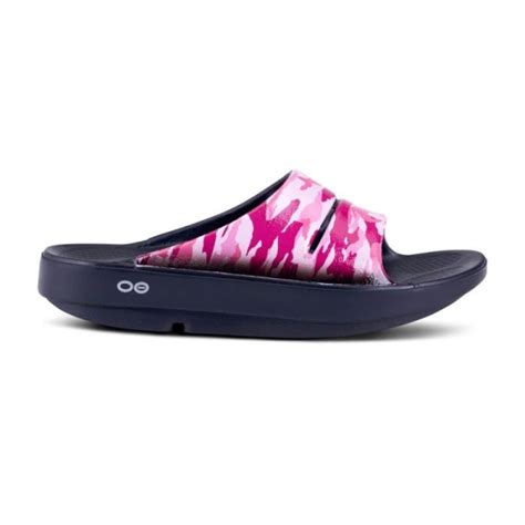 Oofos Canada Women S OOahh Luxe Slide Sandal Project Pink Camo