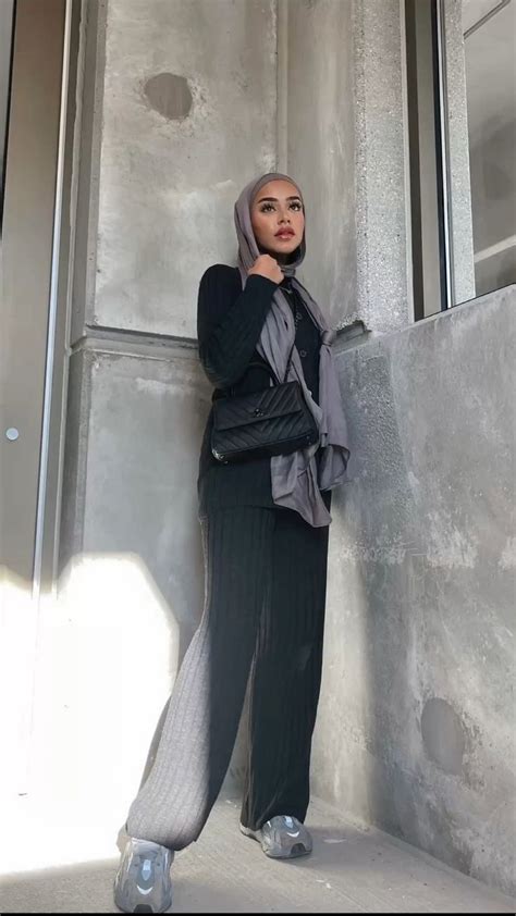 𝗯𝗮𝘇𝘇𝗶𝗯𝗮𝘁𝘂𝗹 𝗼𝗺 𝗜𝗻𝘀𝘁𝗮𝗴𝗿𝗮𝗺 Hijab Fashion Easy Trendy Outfits Black Outfit