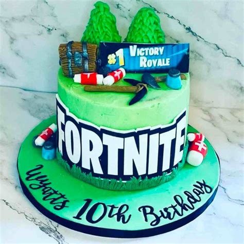 13 Epic Fortnite Cakes That Will Make Your Party Legendary