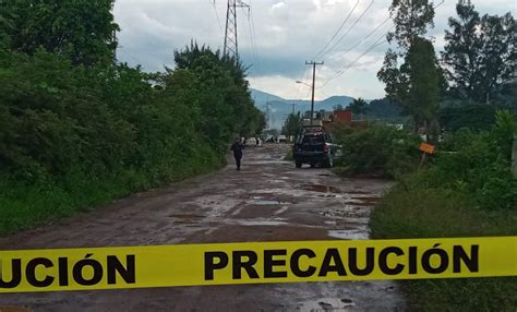 Hallan cuerpo semienterrado en un predio de Puruándiro