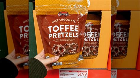 Aldi Shoppers Are Obsessed With These Chocolate Toffee Pretzels