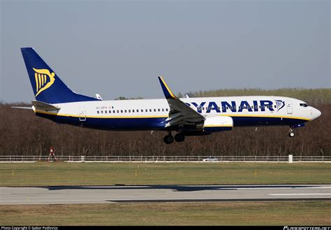 EI DPV Ryanair Boeing 737 8AS WL Photo By Gabor Podlovics ID 274987