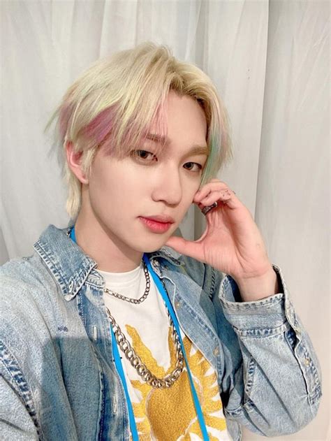 Taeyang Blonde Hair 2022