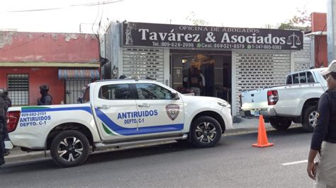 Autoridades Realizan Allanamientos En Santiago