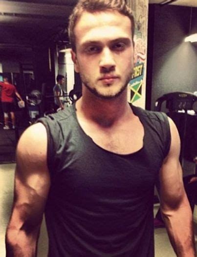 Pin by Nadine Hany on Aras Bulut İynemli Turkish actors Turkish men