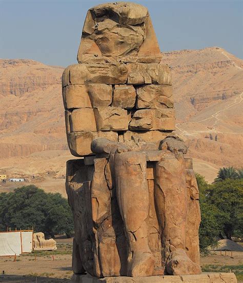 Memnon-egypt - Value World Cruises