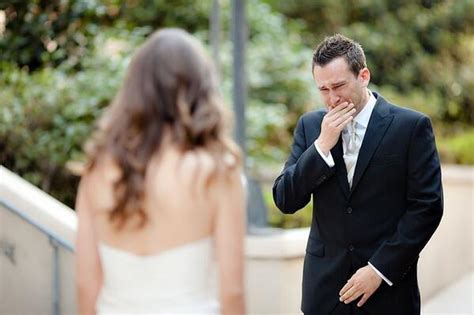 Amazing Stories Around The World Watch Grooms Overwhelmed With Emotion Cry The Best Tears Of