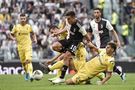 Serie A Verona Juventus 2 1 Risultato Finale Gialloblu Da Urlo Cr7