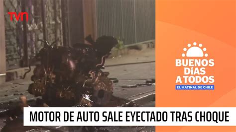 Impactantes Im Genes Motor De Auto Sale Eyectado Por Violento Choque