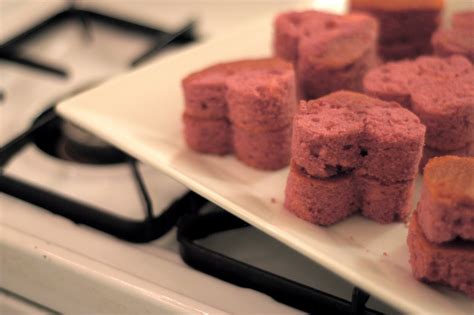 Pixie Crust: Mini Heart Layer Cakes for Valentine's Day