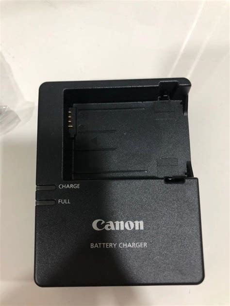 Canon Eos 550d Battery Grip Lens Photography Cameras On Carousell