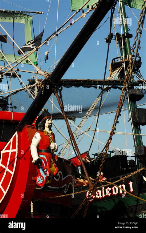 Pirate ship Cancun Yucatan peninsular Mexico Stock Photo - Alamy