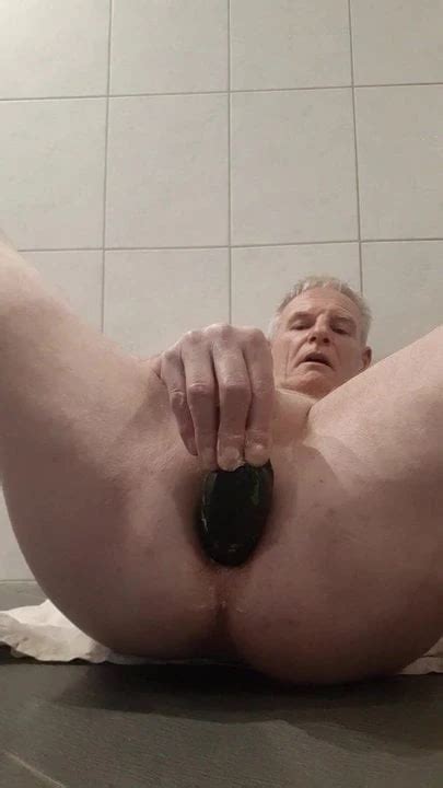 10 12 2020 Zucchini 1 German Gay Amateur Amateur Porn XHamster