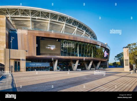 port oval  res stock photography  images alamy