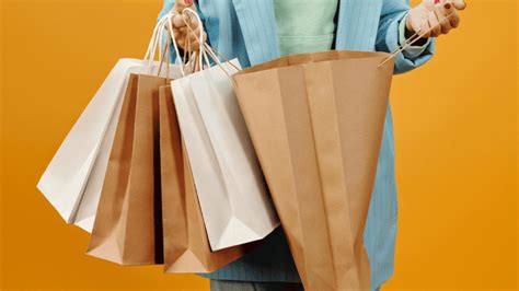 Why Switching To Paper Bags Is Good For Your Business Packoi